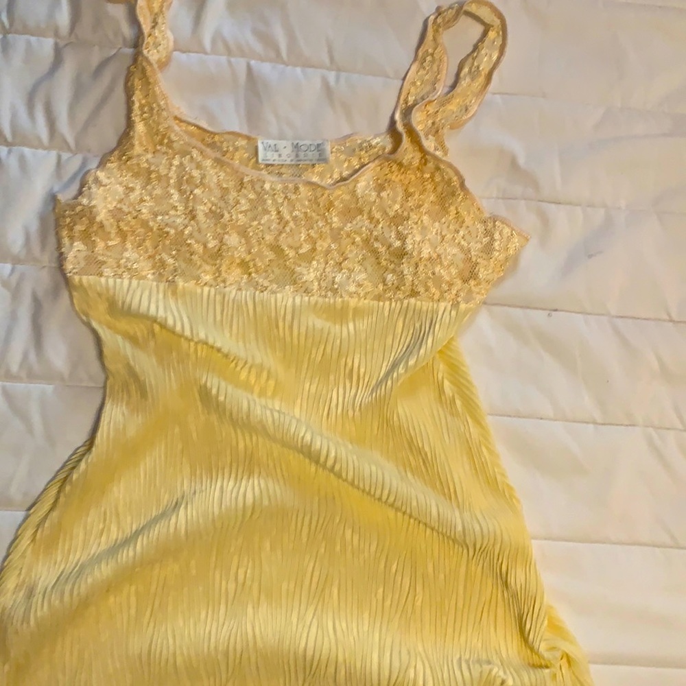 Val mode lingerie